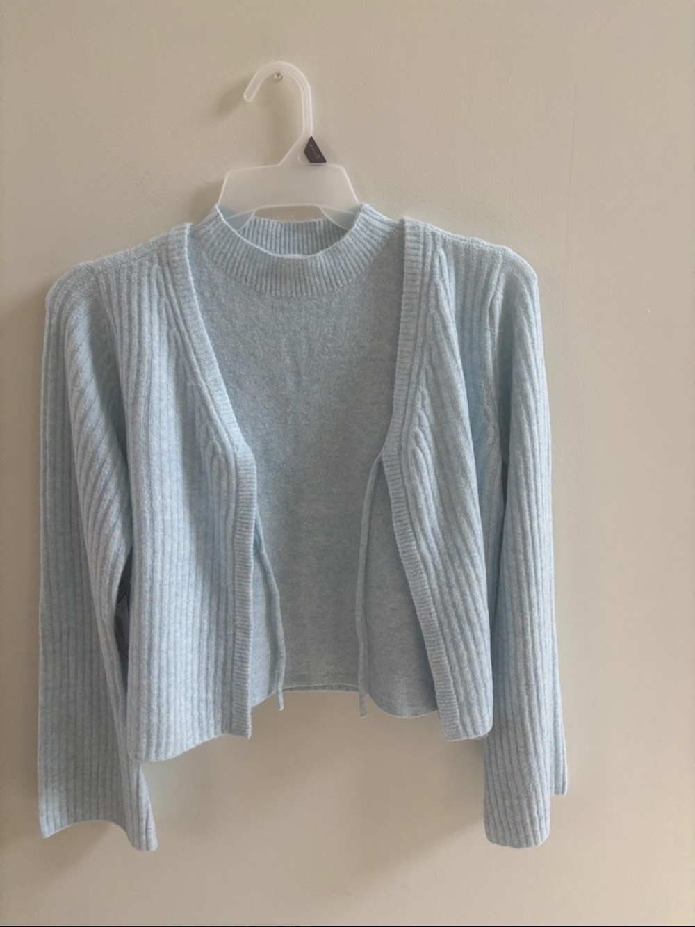 Celebrity Pink Powder Blue Ribbed Cardigan & Pullover Set